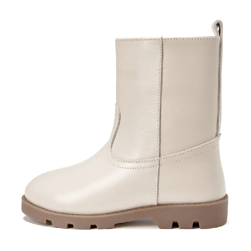 Boots on sale-Carine Milk