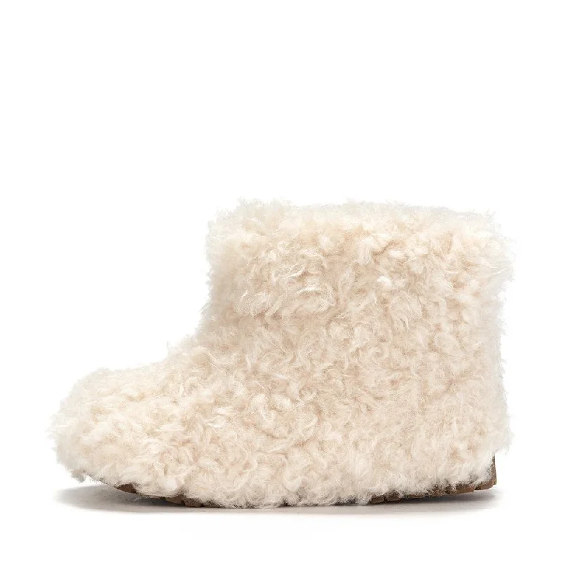 Boots with hip style-Yeti Mini Milk