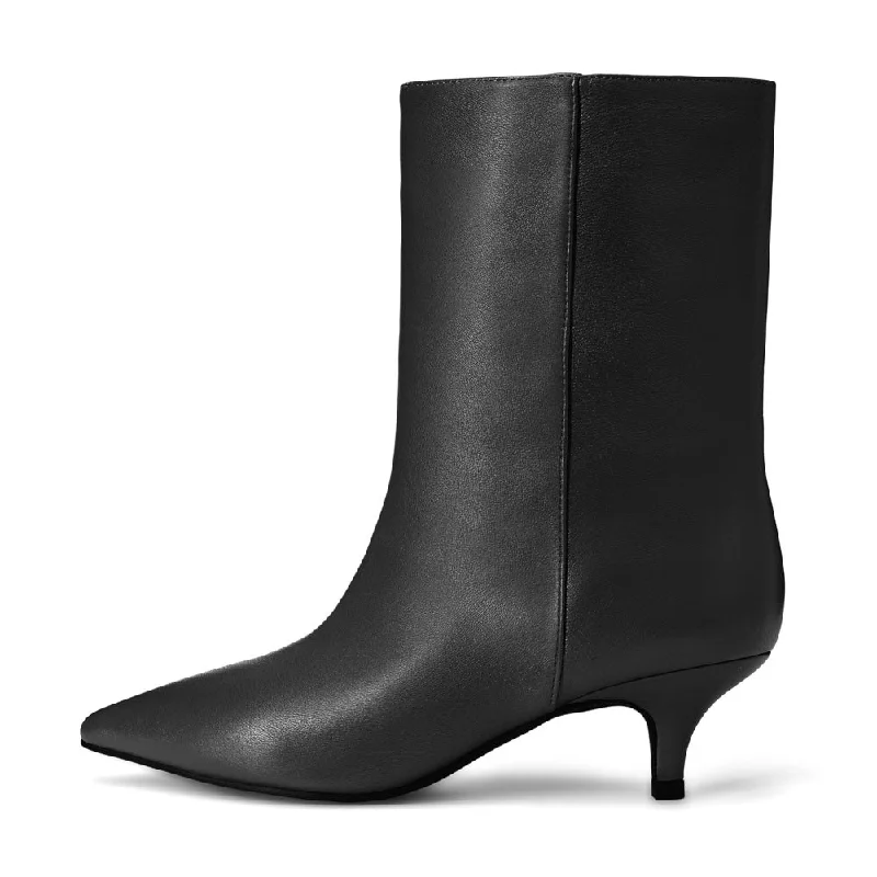 Boots for basic wear-Gina Black