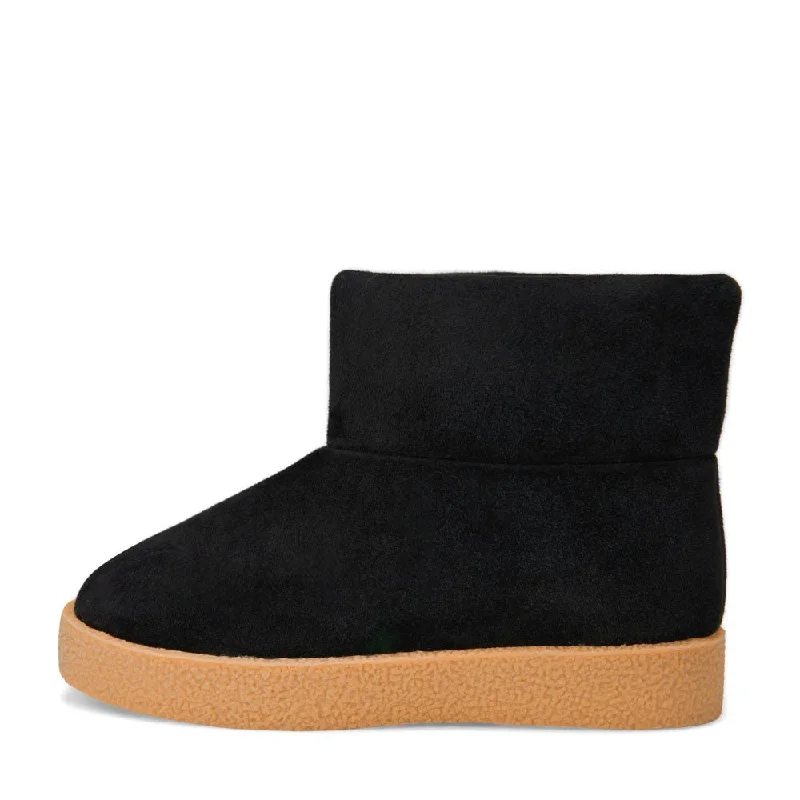 Boots near art scenes-Lou Suede 2.0 Black