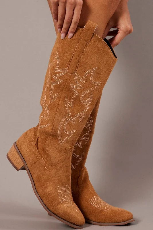 Boots with nearby paths-Brown Western Boots