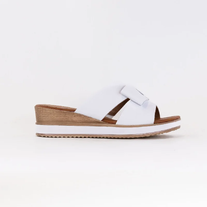 Remonte Jerilyn 56 Sandal (Women's) - White