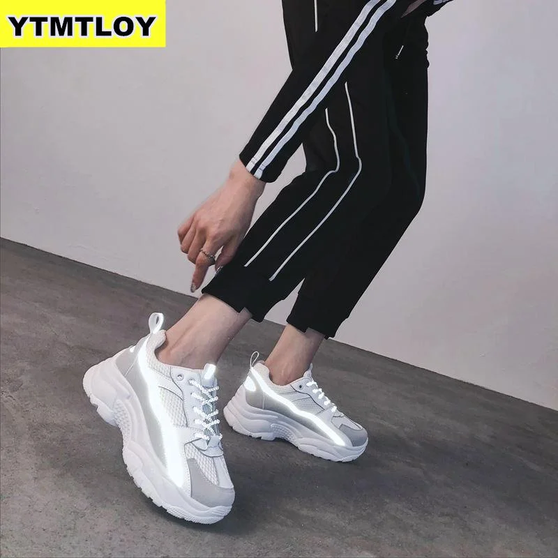 Flats with tiny terraces-Women Sneakers 2019 Fashion Casual Shoes Woman Comfortable Breathable White Flats Female Platform Chaussure Femme Reflective