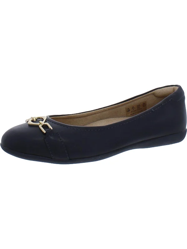 Flats with nearby cafes-Vivienne O Womens Faux Leather Embossed Ballet Flats