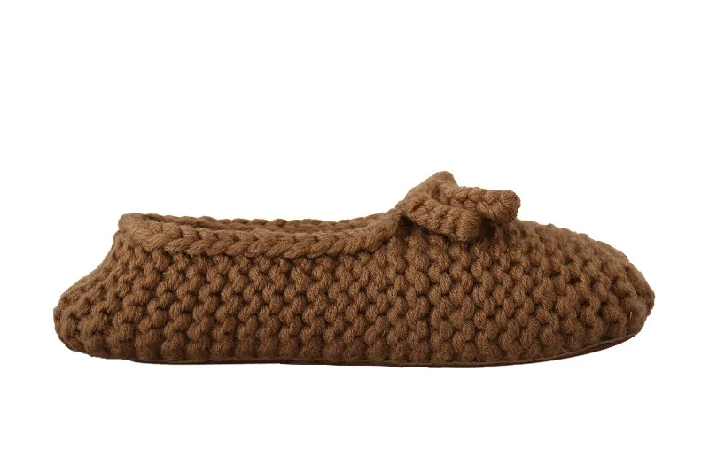 Flats near medical centers-Dolce & Gabbana Elegant Wool Knit Ballerina Flats in Women's