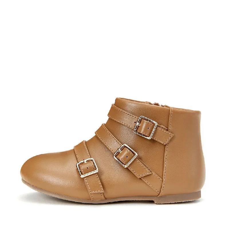 Boots for daily wear-Phoebe Leather Camel